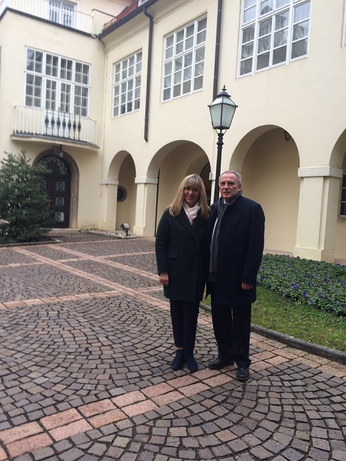 Slika /slike/V.d. Ravnatelja Ureda primio ravnateljicu Glavne uprave za demokraciju Vijeća Europe.jpg